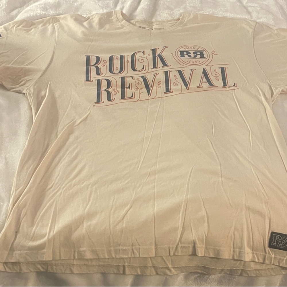 Rock Revival Cream Graphic Tee
